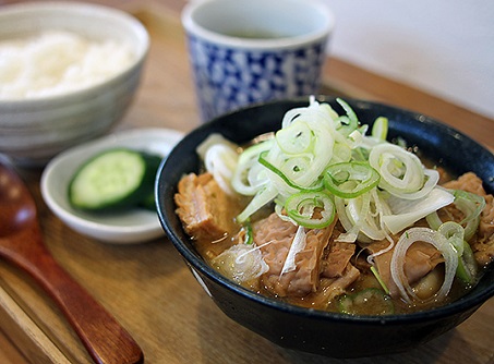 煮込みカフェ・ポノオーレ